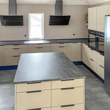 Stunning In With Sauna Spottrup