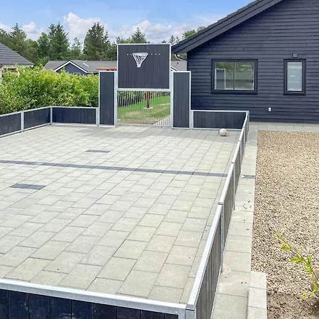 Stunning In With Sauna