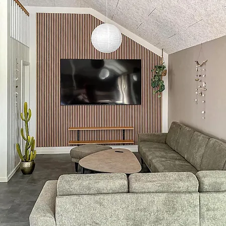 Stunning In With Sauna