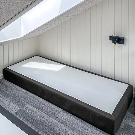 Stunning In With Sauna Vakantiehuis Spottrup