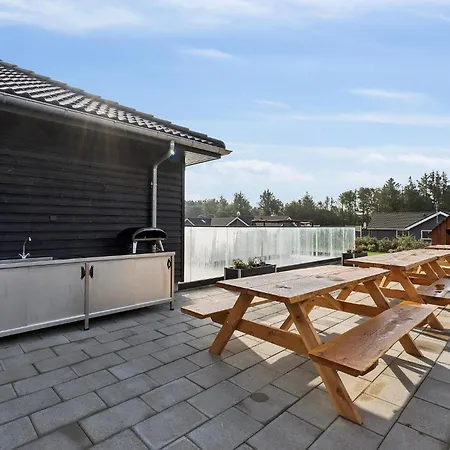 Stunning In With Sauna Feriehus *