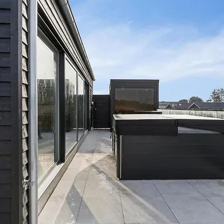 Stunning In With Sauna * Spottrup