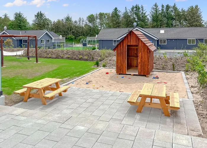 Stunning In With Sauna Spottrup