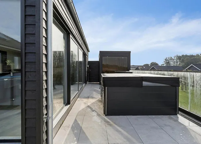 Stunning In With Sauna * Spottrup